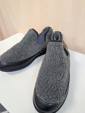 Greys Sherpa Fleece Slipper Boot Men's Size 12 Gray Made in Portugal (1141)